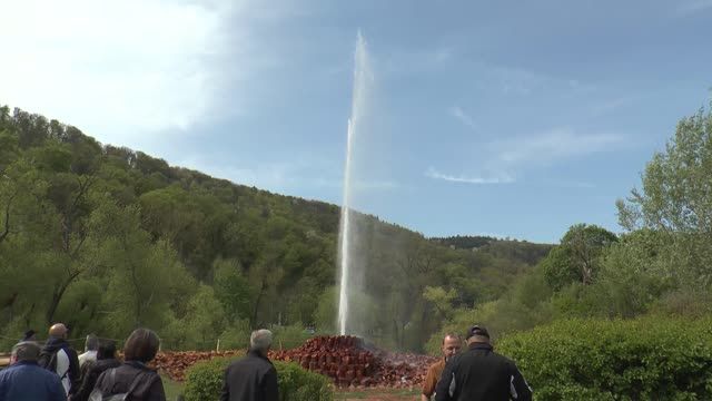 Der höchste Geysir seiner Art weltweit