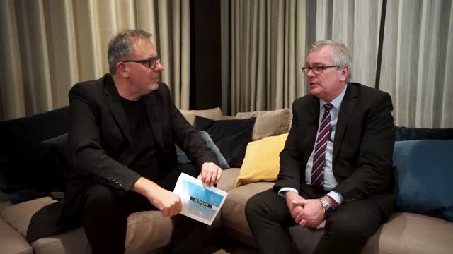 Im Dialog mit Jürgen B. Hausmann