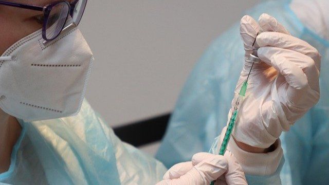 Dreyer pro Impfpflicht in Berufsgruppen