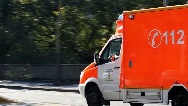 Unfall B9: Drei Menschen sind verletzt 