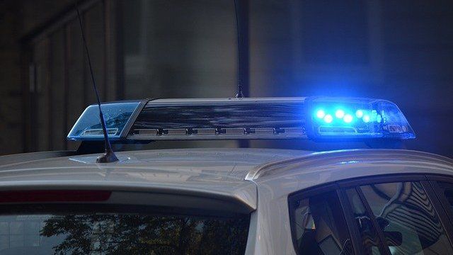 Fahrzeuge beschädigt - Rengsdorfer Polizei sucht nach Täter