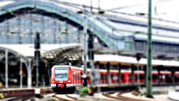 Unfall der Bahn bei Bingen - Strecke lange gesperrt