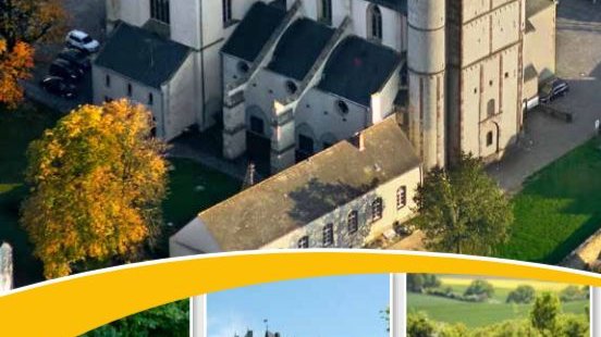 Broschüre über Urlaubsregion Maifeld