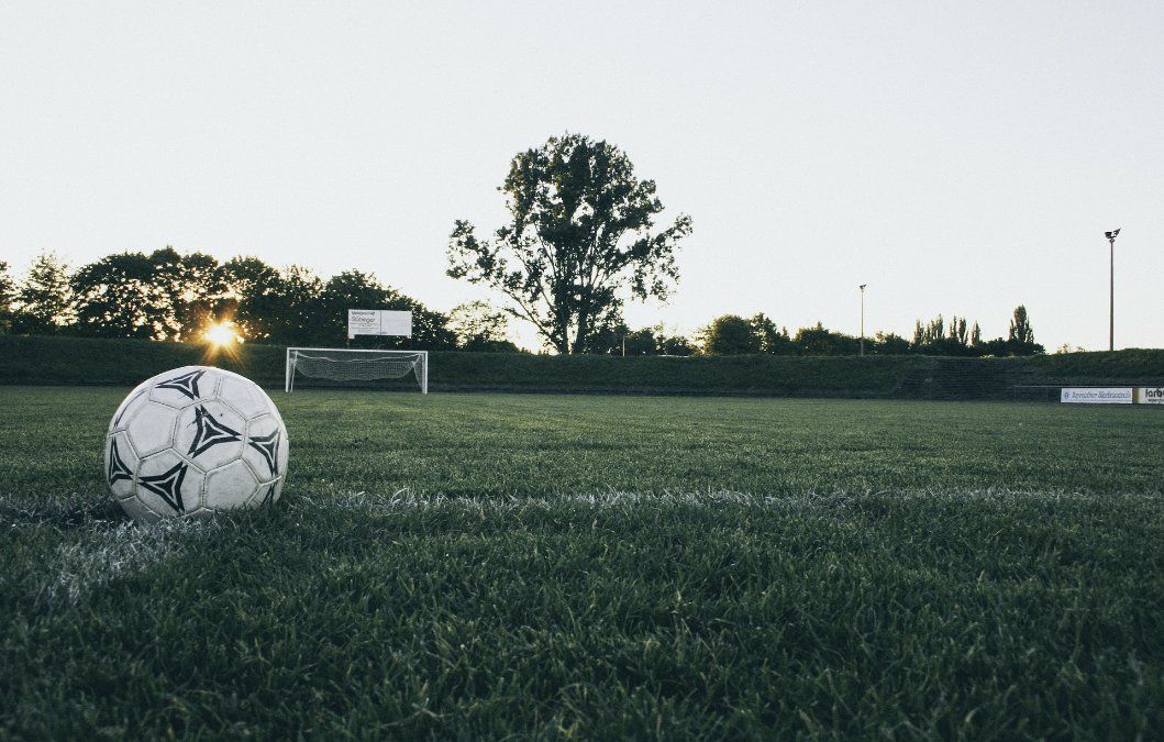 Unterstützung für Wiederaufbau flutgeschädigter Sportplätze im Ahrtal Unterstützung für Wiederaufbau flutgeschädigter Sportplätze im Ahrtal