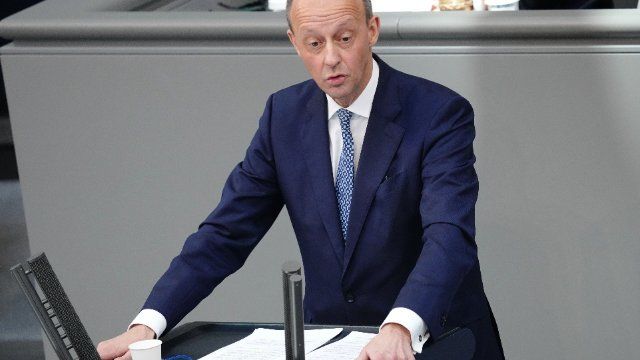 Merz: Weitere militärische Unterstützung der Ukraine kaum noch möglich