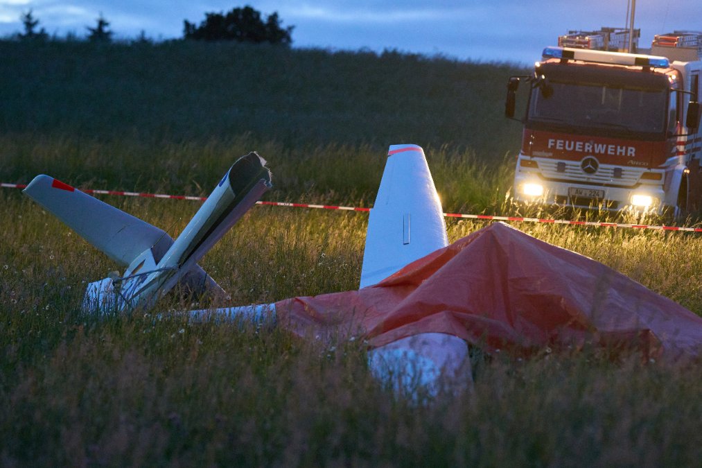 Segelflugzeugabsturz im Kreis Ahrweiler Segelflugzeugabsturz im Kreis Ahrweiler