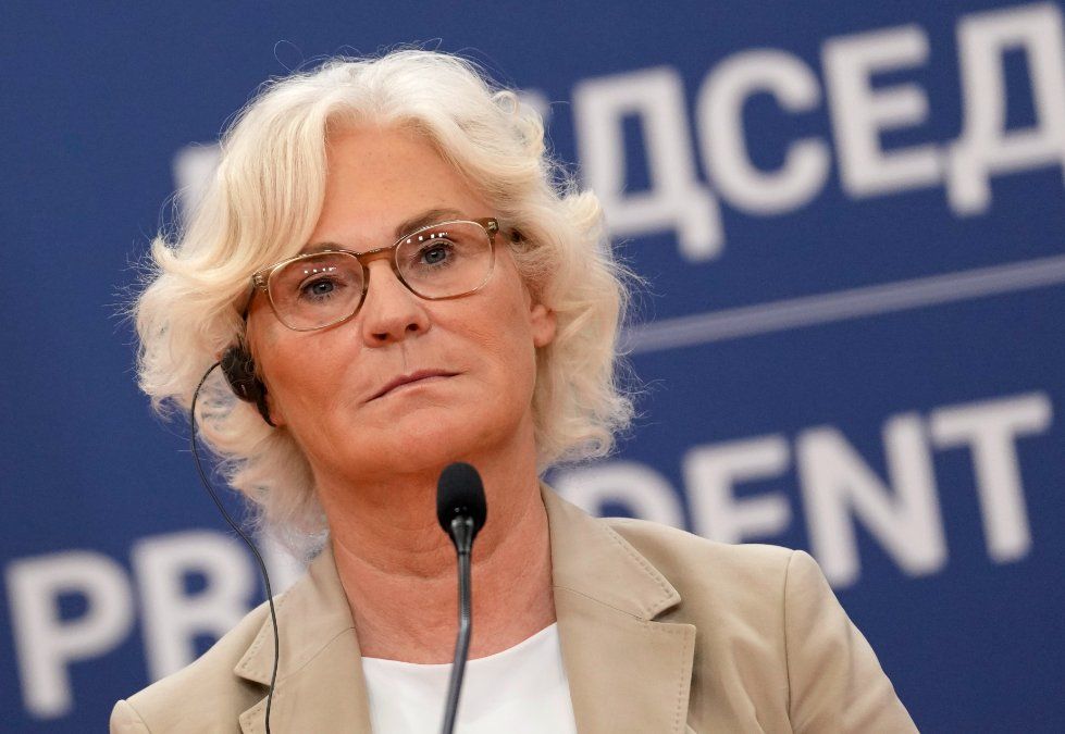 Lambrecht: Deutschland liefert Ukraine Panzerhaubitzen Lambrecht: Deutschland liefert Ukraine Panzerhaubitzen