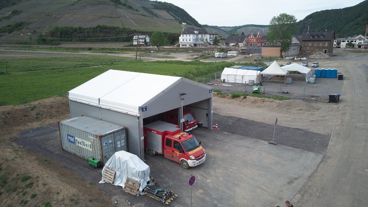 Provisorische Feuerwehrhäuser an der Ahr Provisorische Feuerwehrhäuser an der Ahr