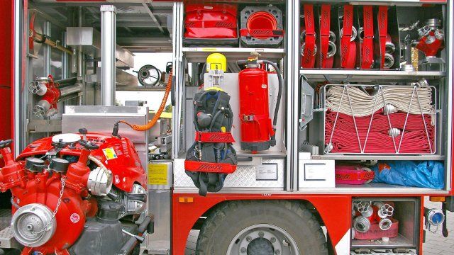 Lkw-Anhänger brannte auf der A48 aus