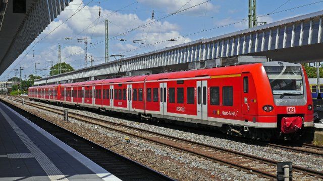 Mittelrheinbahn erweitert Kapazitäten an Wochenenden