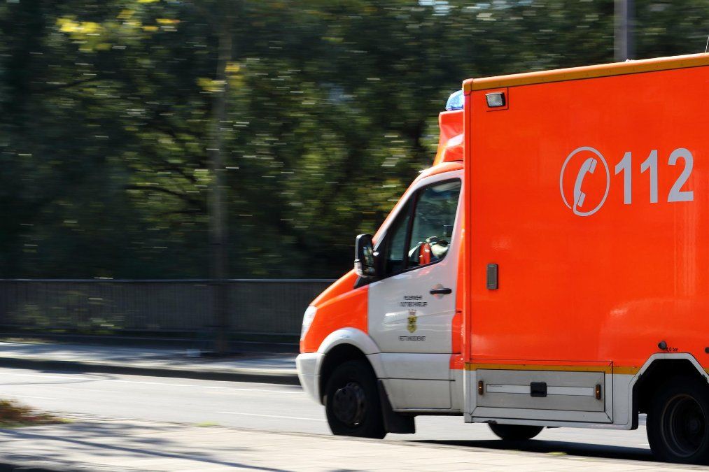 Unfall mit fünf Verletzten nach missglücktem Wendemanöver Unfall mit fünf Verletzten nach missglücktem Wendemanöver