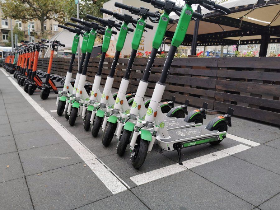 E-Scooter müssen versichert werden E-Scooter müssen versichert werden