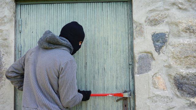 Einbruch in der Grundschule Rübenach