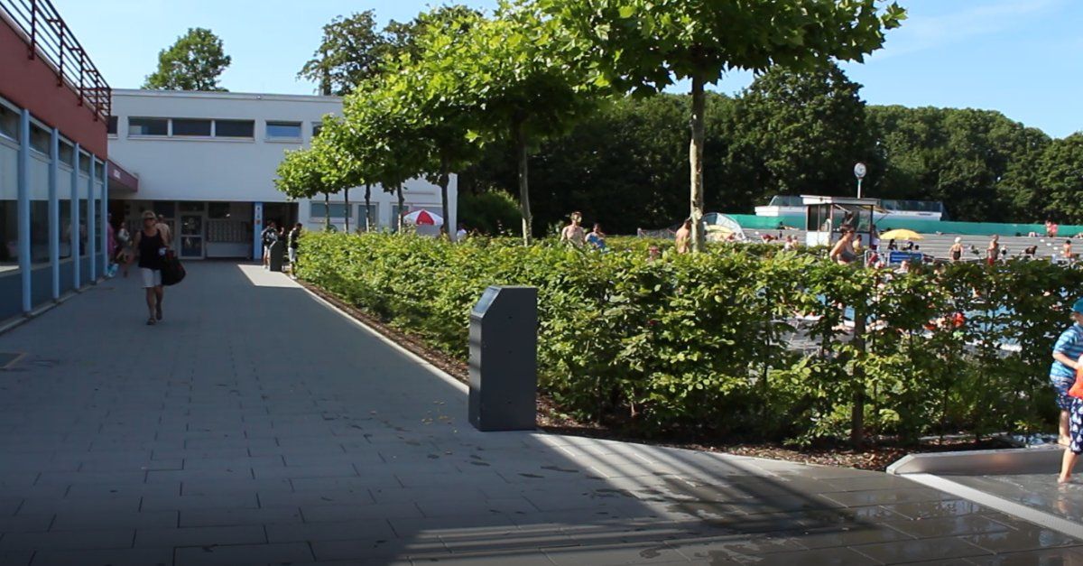 Der Stadtrat berät Kleidungsvorschriften im Koblenzer Freibad Der Stadtrat berät Kleidungsvorschriften im Koblenzer Freibad