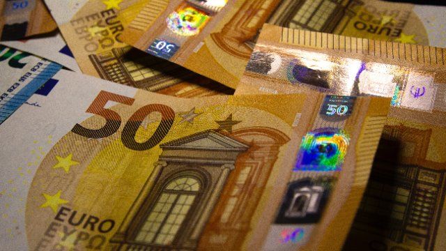 Schweitzer will Vermögende an Entlastungspaket beteiligen