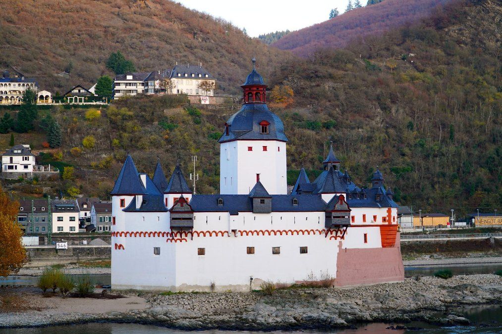 Wichtiger Rhein-Pegelstand bei Kaub erholt sich weiter und steigt auf 100 Zentimeter