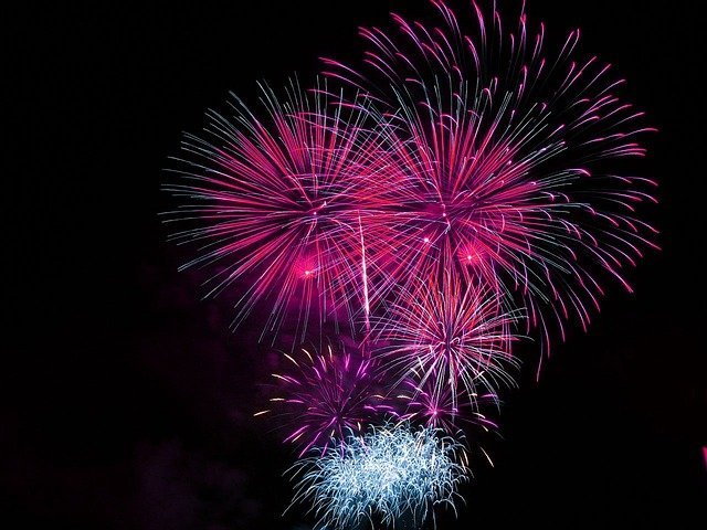 Wegen der anhaltenden Trockenheit: Koblenzer GRÜNE blicken mit Sorge auf Feuerwerk zu „Rhein in Flammen“ Wegen der anhaltenden Trockenheit: Koblenzer GRÜNE blicken mit Sorge auf Feuerwerk zu „Rhein in Flammen“