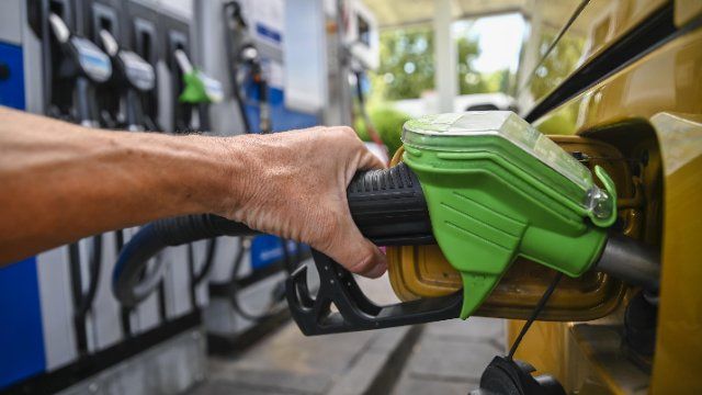 Hohe Preise: Spritverbrauch deutlich unter Vor-Corona-Niveau