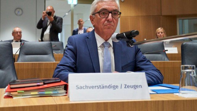 Lewentz: Wechsel der Einsatzleitung in Flutnacht «nur mit Verlust»