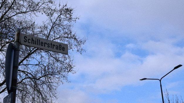 Absage der „(Lahnsteiner) Schillerstraße 1-4“ in der Stadthalle Lahnstein Lahnstein. 