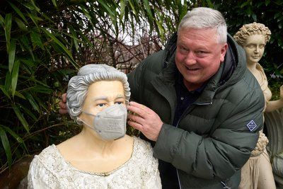 Hotelbesitzer des «The Little Britain Inn» trauert um Queen Hotelbesitzer des «The Little Britain Inn» trauert um Queen