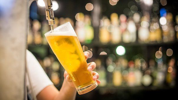 Auch Bitburger-Braugruppe und Veltins erhöhen Bierpreise Auch Bitburger-Braugruppe und Veltins erhöhen Bierpreise