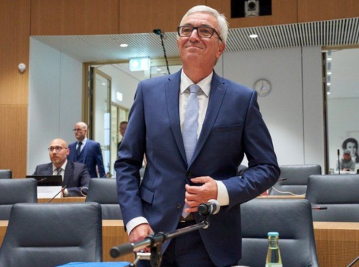 Offene Fragen zu Minister Lewentz und der Flutnacht Offene Fragen zu Minister Lewentz und der Flutnacht