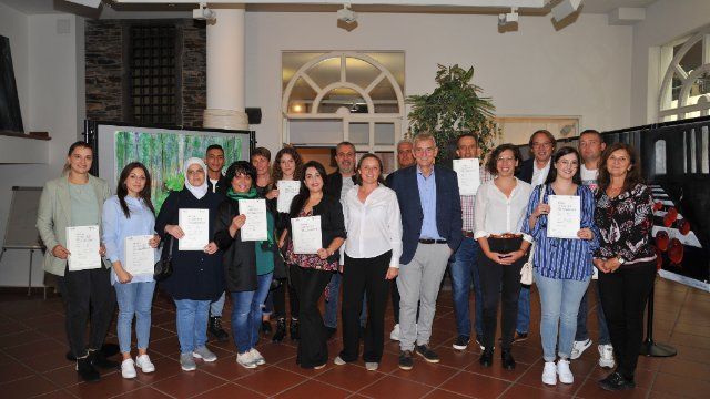 Zuwanderer absolvieren erfolgreich Integrationskurs