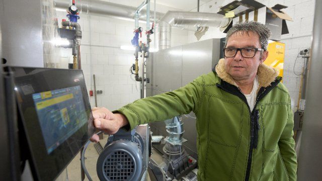 Erstes dorfweites Nahwärmenetz im Ahr-Flutgebiet in Betrieb genommen