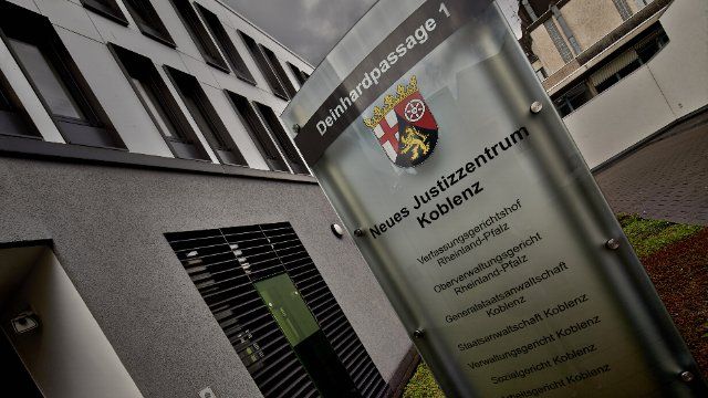 Rassistische Chats - Beschuldigte zwischen 19 und 33 Jahre alt