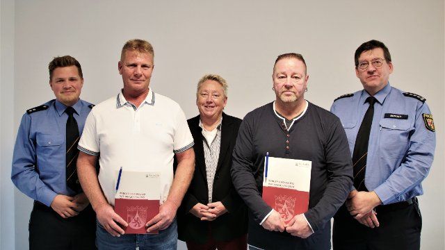 Mitarbeiter der Stadt Koblenz für Zivilcourage ausgezeichnet