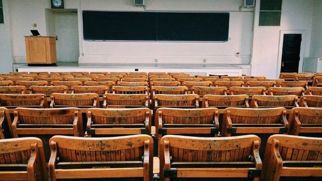 Hochschule Koblenz setzt Präsenzlehre für fünf Wochen aus