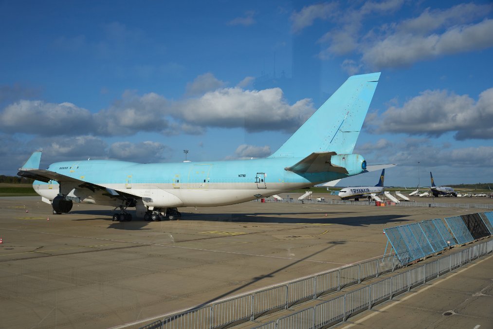 Russischer Jumbojet immer noch festgesetzt - sechsstellige Parkkosten Russischer Jumbojet immer noch festgesetzt - sechsstellige Parkkosten