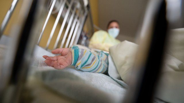 Lage in Kinderarztpraxen in Rheinland-Pfalz angespannt wegen RS-Virus