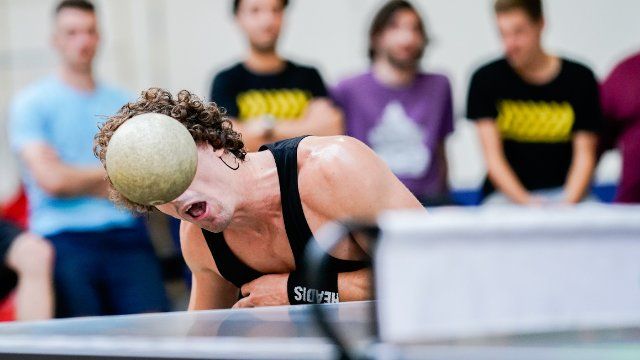 Trendsportart Headis: Kampf um WM-Titel in Rheinland-Pfalz