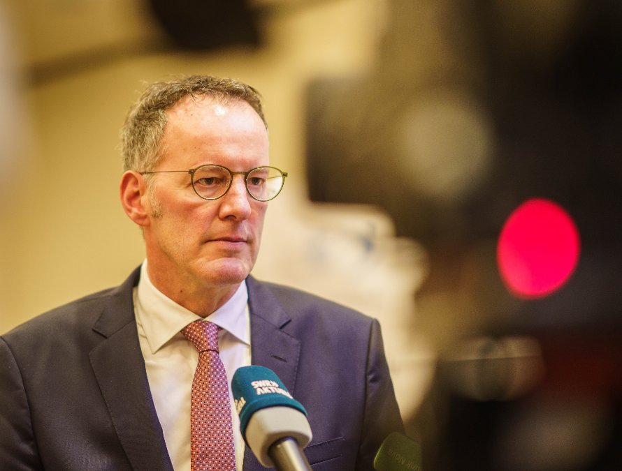 Innenminister Ebling: «Heißer Herbst» ausgeblieben Innenminister Ebling: «Heißer Herbst» ausgeblieben