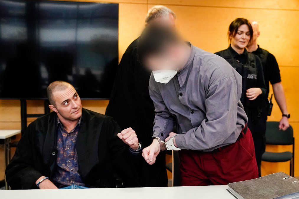 Nach Urteil um Polizistenmorde legt Verteidiger Revision ein