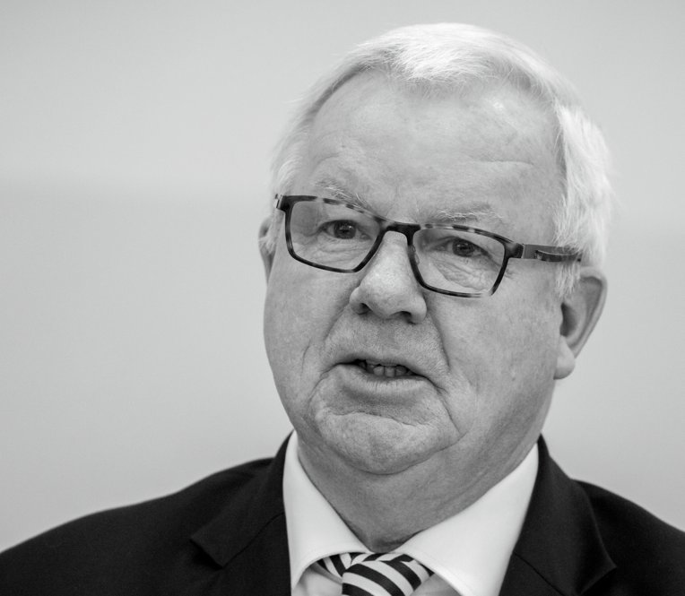 Michael Fuchs ist verstorben Michael Fuchs ist verstorben