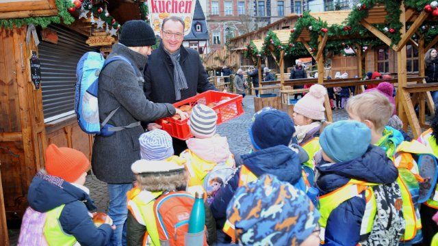 Sparda-Bank spendiert bunten Vormittag für die Kinder