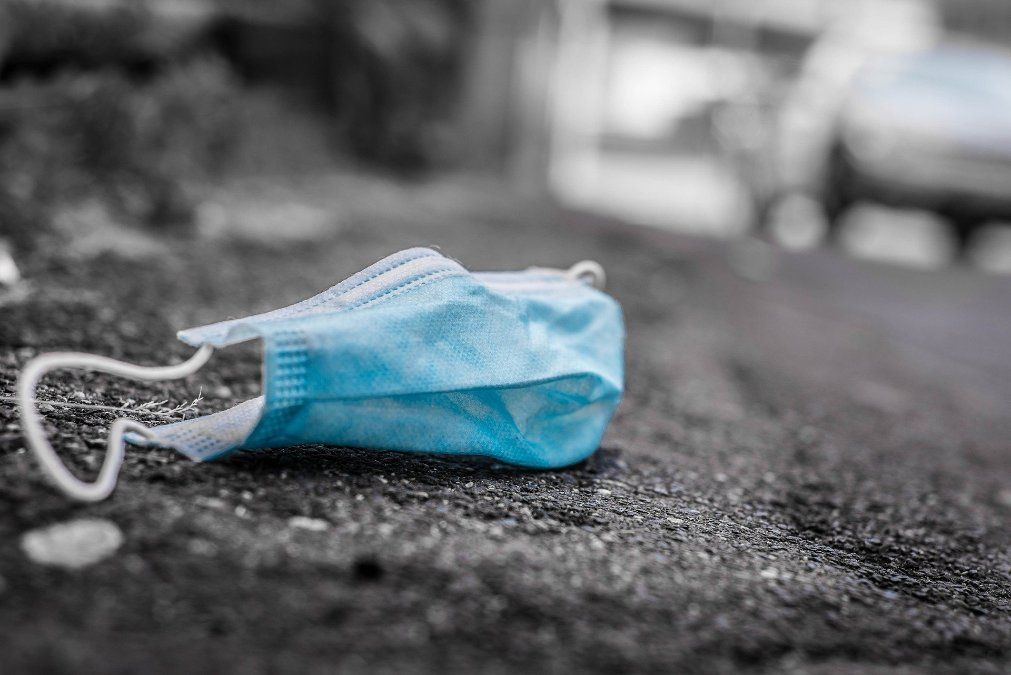 Ärztin gegen Maskenpflicht erringt Teilerfolg vor höchstem Gericht