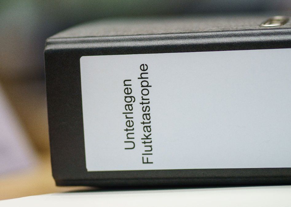 Ortsbürgermeister loben Zusammenarbeit nach Flutkatastrophe Ortsbürgermeister loben Zusammenarbeit nach Flutkatastrophe