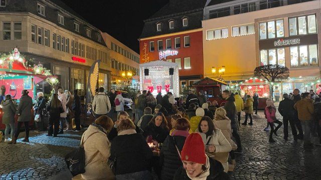 Weihnachtsmarkteröffnung war ein voller Erfolg 