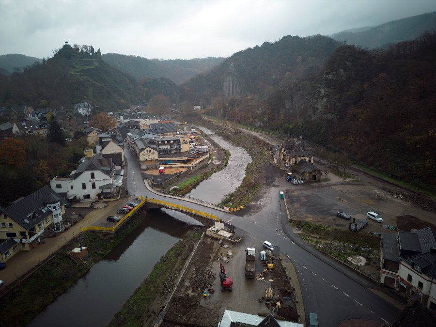 Akten zur Flutkatastrophe: Prüfer legt Abschlussbericht vor Akten zur Flutkatastrophe: Prüfer legt Abschlussbericht vor