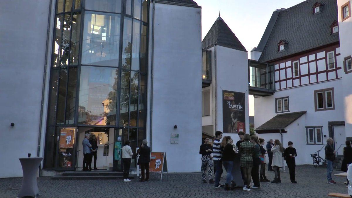 Theater Lahnstein: Alle Veranstaltungen abgesagt - Intendant gekündigt! Theater Lahnstein: Alle Veranstaltungen abgesagt - Intendant gekündigt!