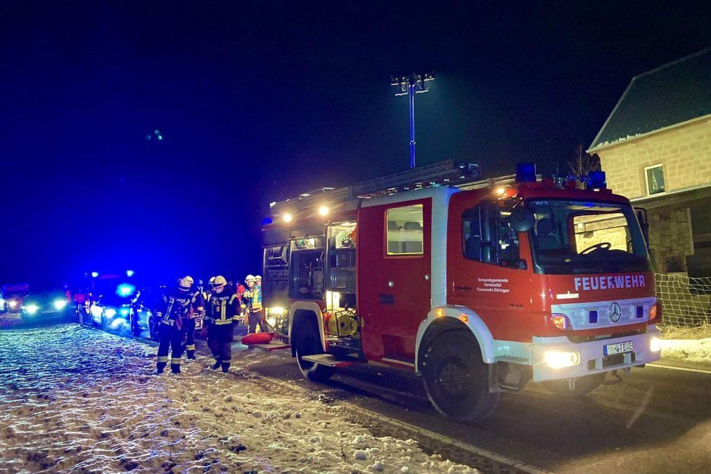 Mit Gebäude kollidiert - Verkehrsunfall zwischen Ettringen und Bell endet tödlich Mit Gebäude kollidiert - Verkehrsunfall zwischen Ettringen und Bell endet tödlich