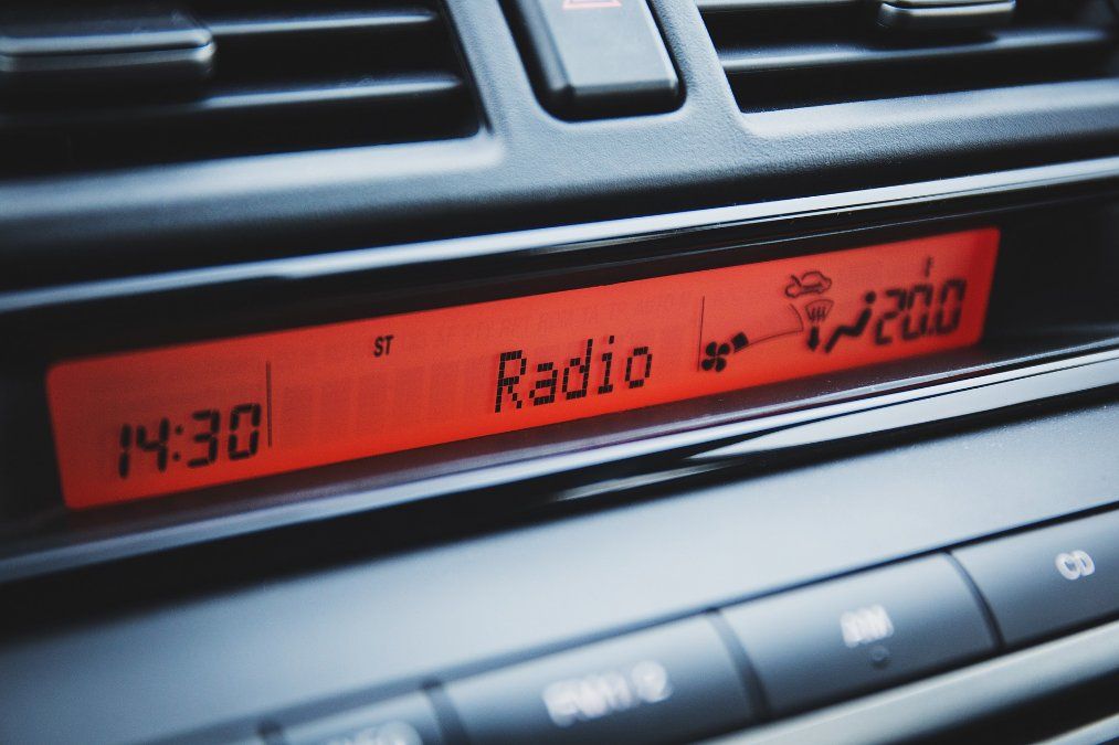 Kein vollständiger Radio- und Handyempfang in Straßentunneln Kein vollständiger Radio- und Handyempfang in Straßentunneln