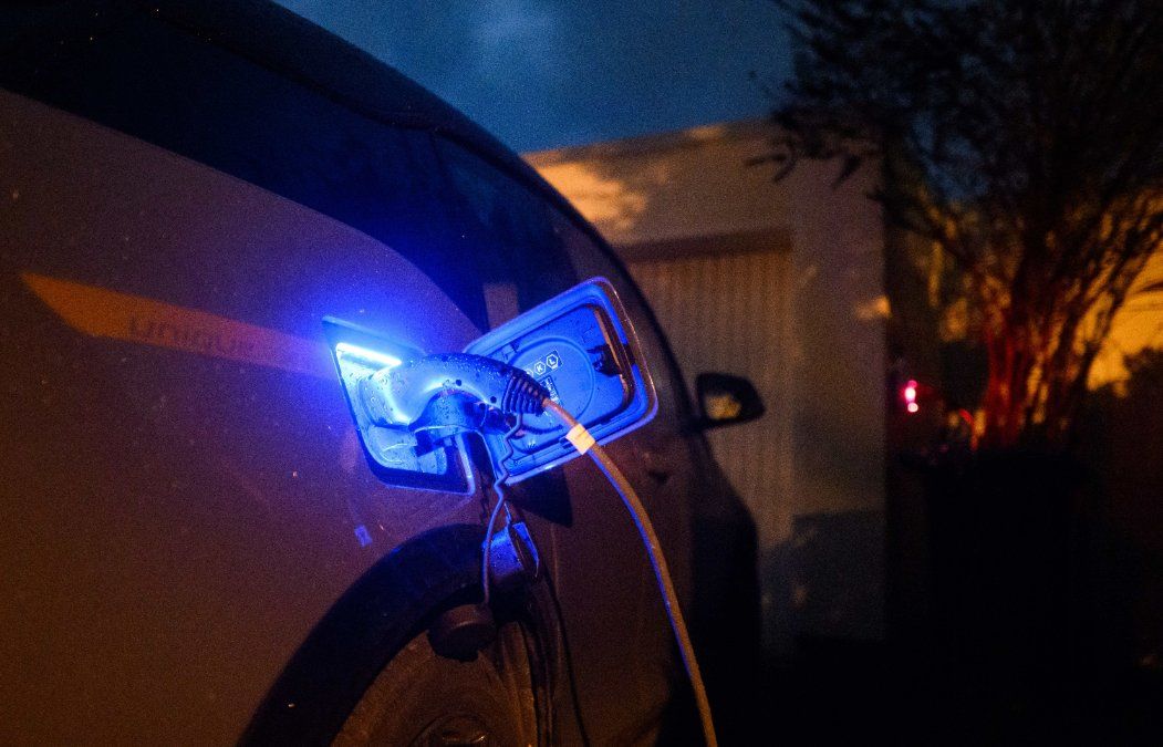 Genug Ladesäulen? Diskussion um E-Mobilität rund um Spitzentreffen Genug Ladesäulen? Diskussion um E-Mobilität rund um Spitzentreffen