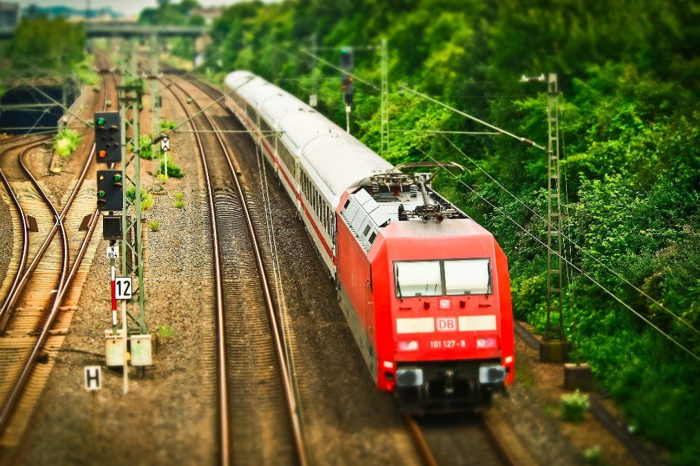 Bahn-Schallschutzwände bis 2028 am Mittelrhein geplant Bahn-Schallschutzwände bis 2028 am Mittelrhein geplant