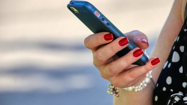 Mobilfunkfirma 1&1 lässt mögliche Behinderung bei Netzausbau prüfen