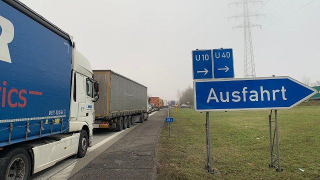 A3 bei Montabaur nach tödlichem LKW-Unfall wieder frei